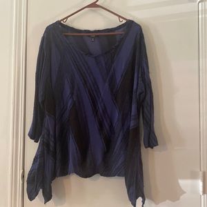 Vera Wang Med Sleeve Top